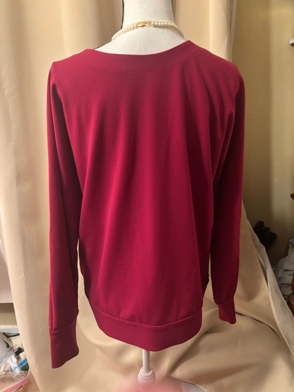 Ann Taylor Raspberry Red Top - Picture 4 of 9